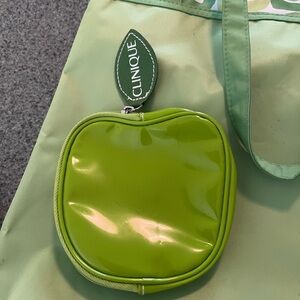 Clinique Apple Small pouch and Bag